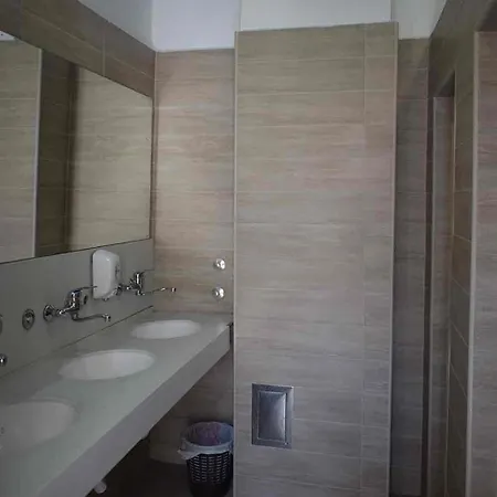 Budget Jelica Auberge de jeunesse *