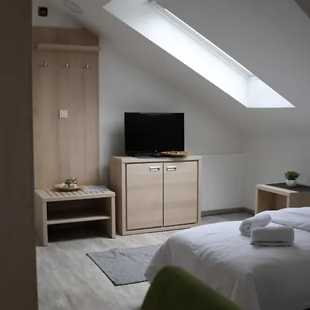 Budget Jelica * Belgrade