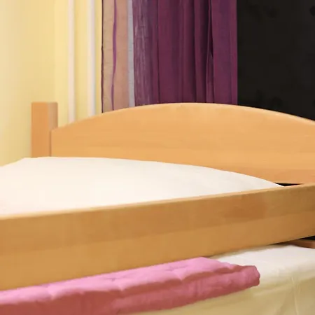 Budget Jelica Auberge de jeunesse *